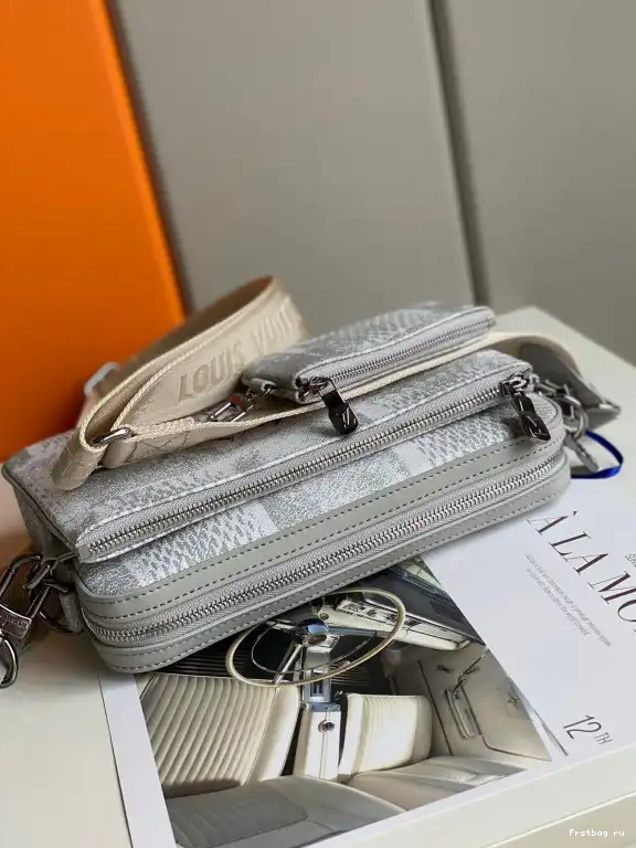 First bag ru LOUIS MESSENGER VUITTON TRIO 0628